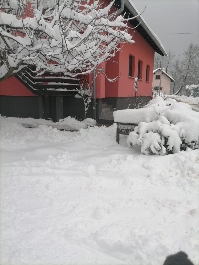 Filip Apartment Rakovica Exterior foto